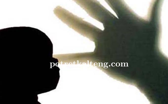 Viral Anak Diusir Oleh Ibu Tiri Dari Rumahnya Sendiri dan Di Tuduh Maling