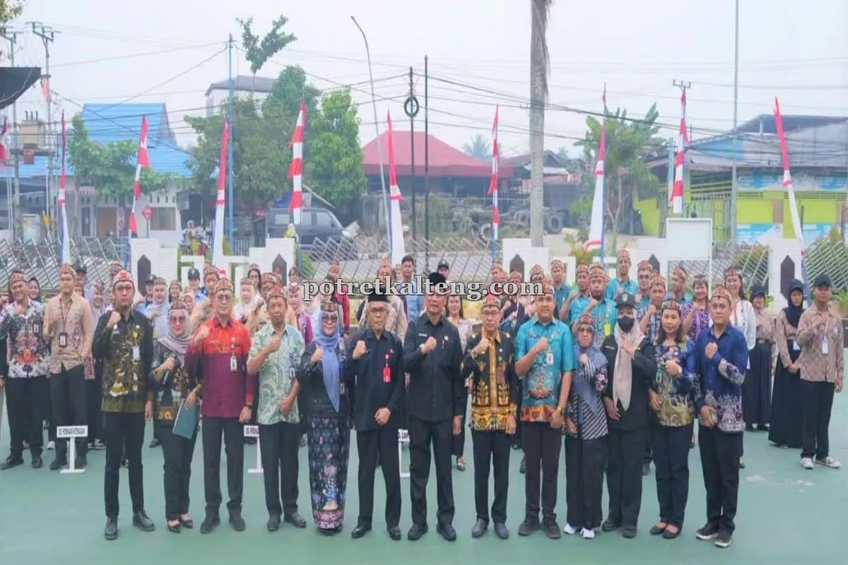 Bupati Barut Dorong Disiplin dan Semangat Kerja untuk Majukan Pendidikan