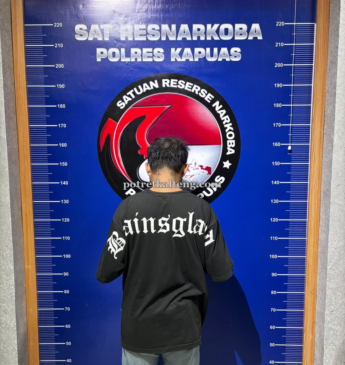 Polres Kapuas Amankan Pria, Lima Paket Diduga Sabu Seberat 25,11 Gram Disita