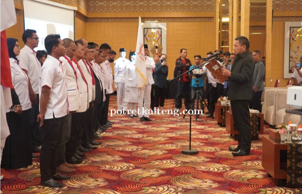Lantik SPRI, Kepala Biro Adpem Istani : Serikat Pers Kalteng Harus Berani Ungkap Fakta dan Data