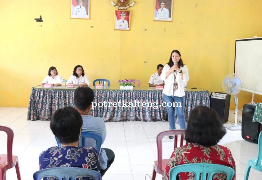 Diskominfosantik Prov. Kalteng Sosialisasikan KIM di Desa Gohong Kabupaten Pulang Pisau