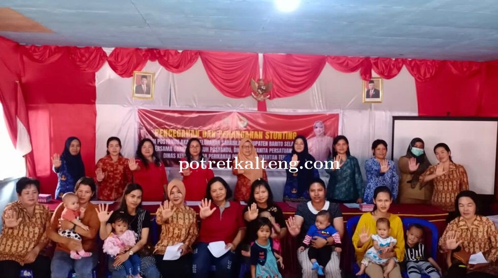 Cegah Stunting, DWP dan Dislutkan Kalteng Dampingi Posyandu Akasia Barsel Sebagai Orang Tua Asuh