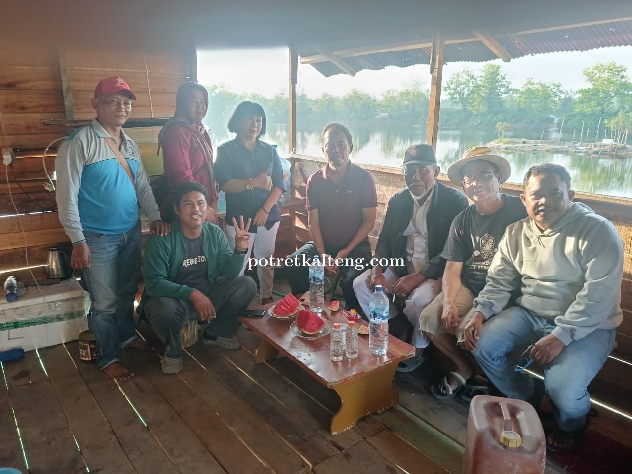 Bambang Purwanto Beri Dukungan Pada Kelompok Tani Milenial dan Usaha  Kolam Ikan di Palangka Raya