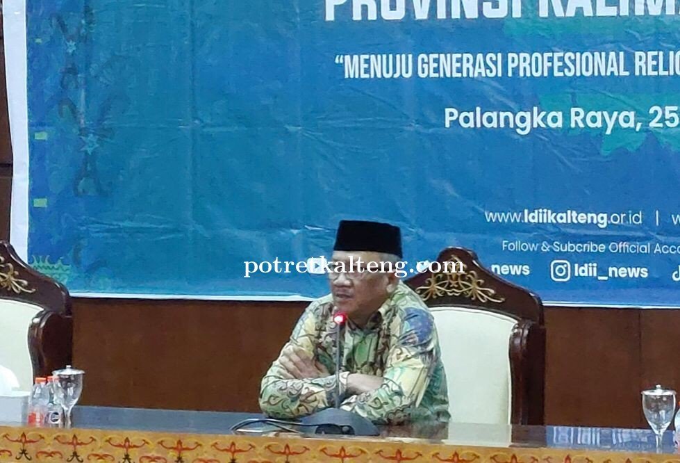 Kaban Kesbangpol Provinsi Kalteng Sampaikan Materi pada Rakorwil LDII Kalteng Tahun 2023