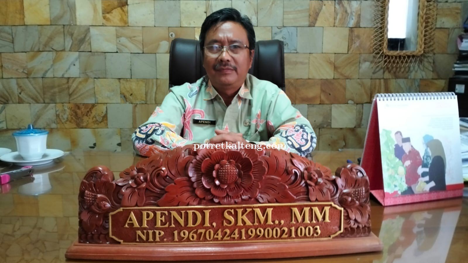 Meriahkan Peringatan HUT Kapuas, Pemkab Kapuas Gelar Rekor Muri Lomba Anyaman Purun