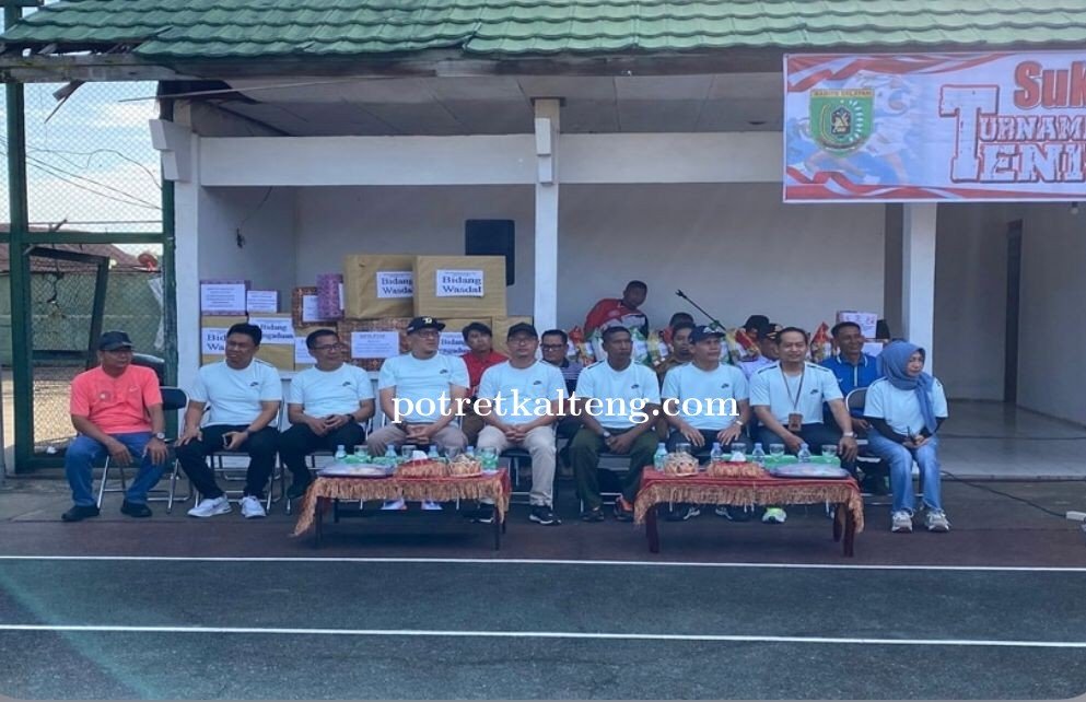 Sekda Barsel Buka Turnamen Tenis Lapang Dalam Rangkaian Pj Bupati Cup Tahun 2024