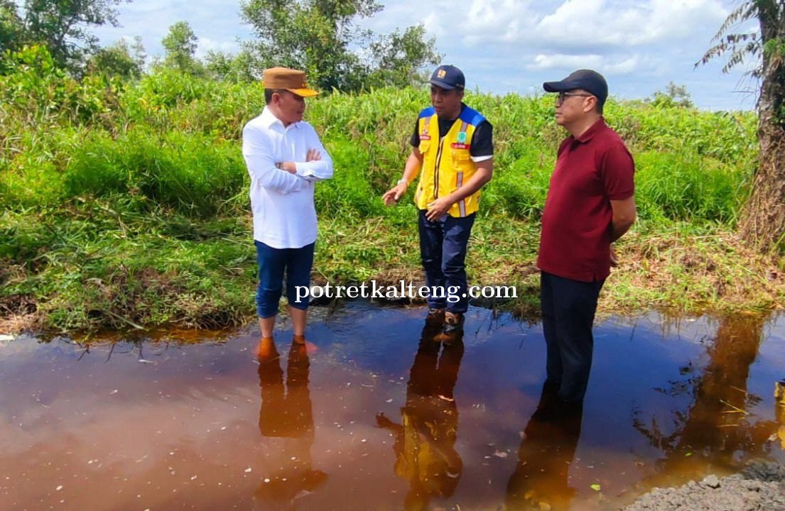Gubernur Kalteng Tinjau Perbaikan Jalan Mahir Mahar untuk Kelancaran Arus Mudik Lebaran 2025
