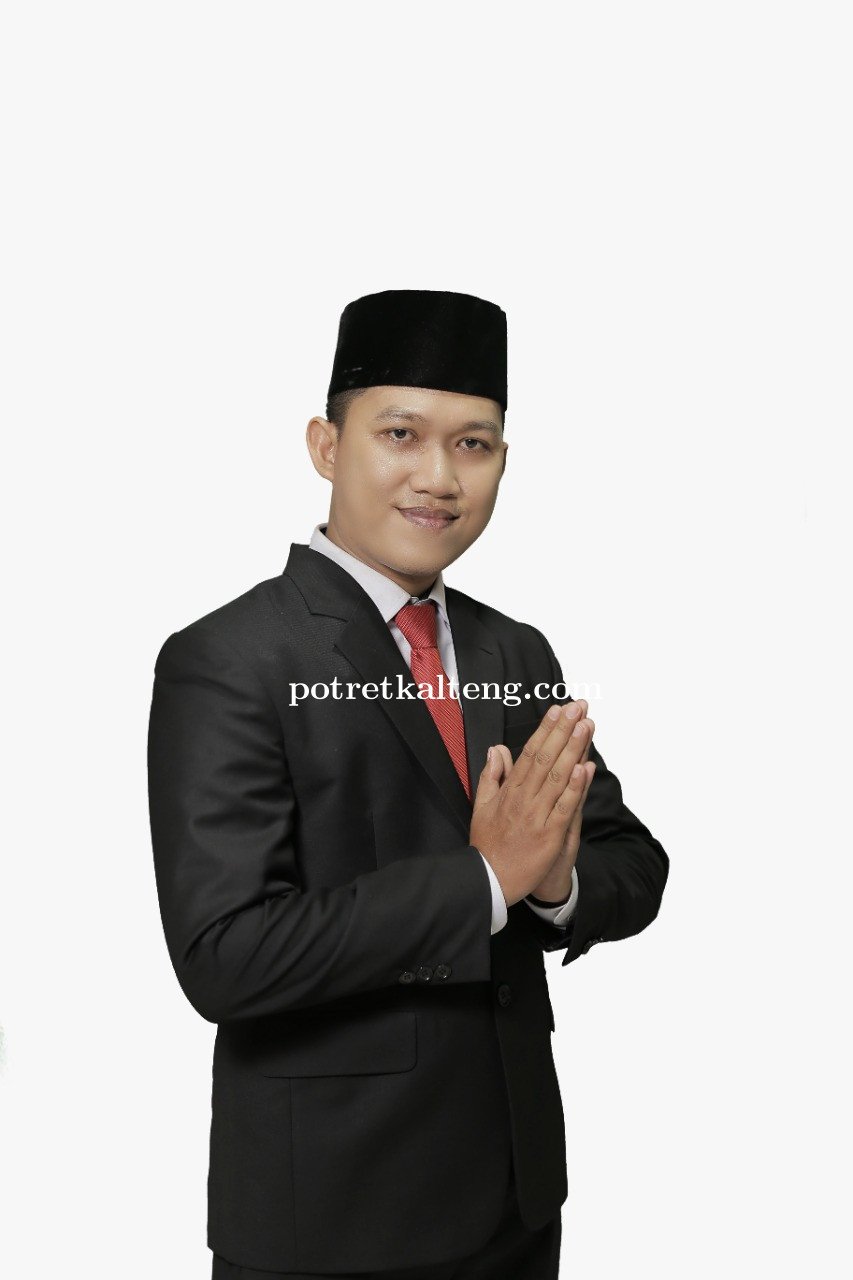 Ahmada Dahlan, Anak Petani Karet yang Kini Pimpin KPID Kalteng