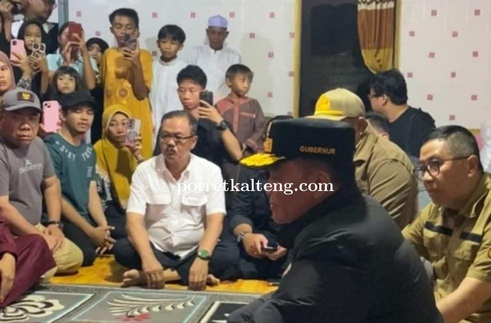 Gubernur Agustiar Sabran Melayat ke Rumah Duka Korban Kecelakaan di Katingan