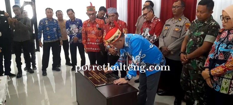 Gedung Baru Diskominfo Barsel Diresmikan Jadi Wadah Media Center