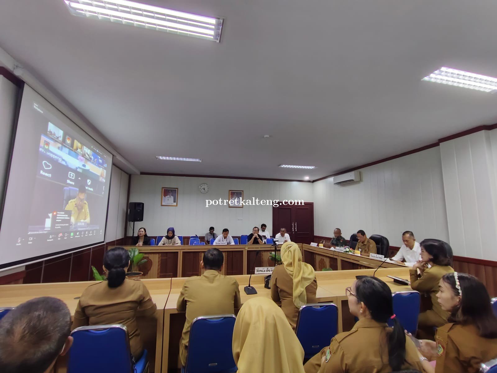 Rakor Inflasi: Cabai Rawit hingga Daging Sapi Picu Kenaikan Harga