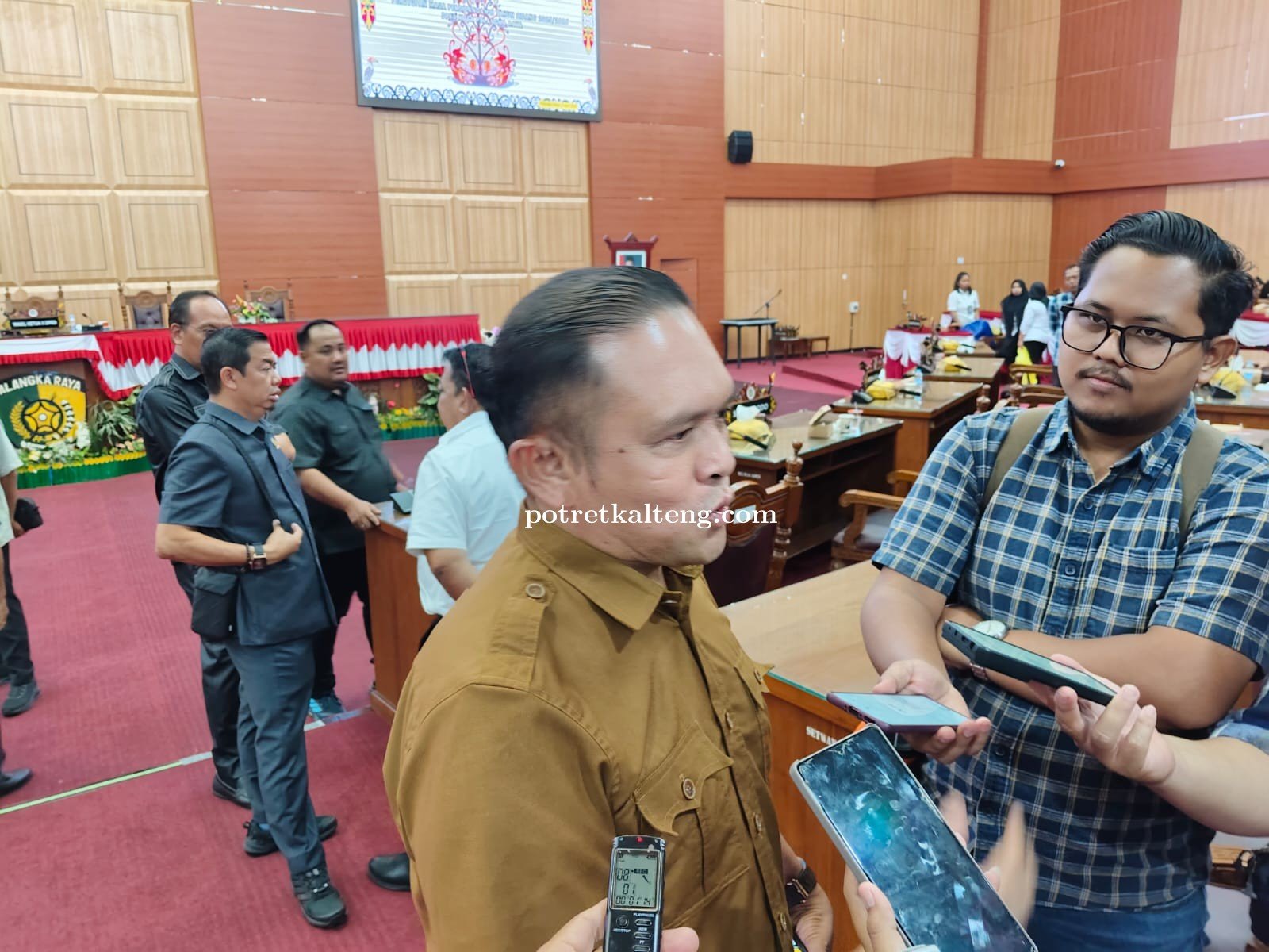 Harga Plastik, DPRD Palangka Raya Dorong Pemanfaatan Kemasan Alami