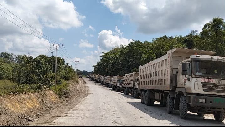 Diduga Cemari Air Sungai dan Sumur Warga, Jalan Tambang PT BDA Diportal di Barito Utara