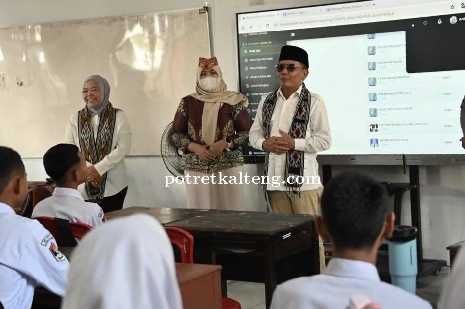 Gubernur Kalteng Kunjungi SMAN 1 Pangkalan Bun, Dorong Generasi Muda Mengenyam Pendidikan Tinggi