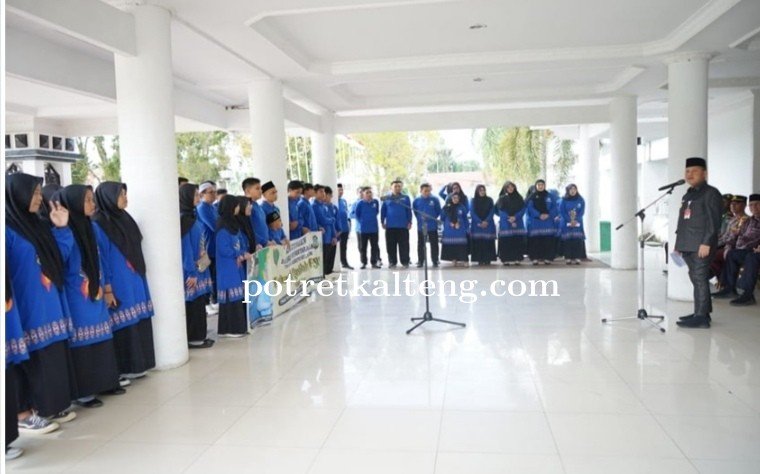 H. Deddy Winarwan Lepas Kontingen DPD Lasqi Nusantara Jaya.