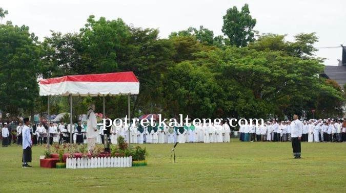 Peringatan	Hari	Santri	Nasional:	Mengenang	Perjuangan	Santri	untuk Kemerdekaan