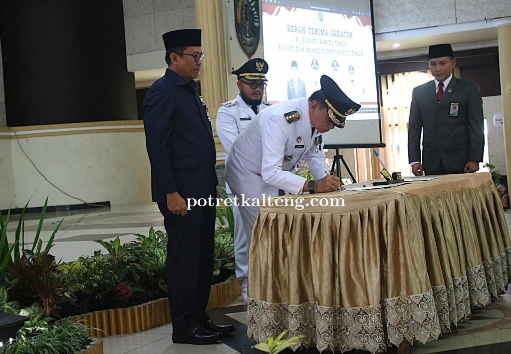 Tonggak Kepemimpinan Baru, Pemkab Bartim Gelar Sertijab Bupati dan Wakil Bupati 2025-2030