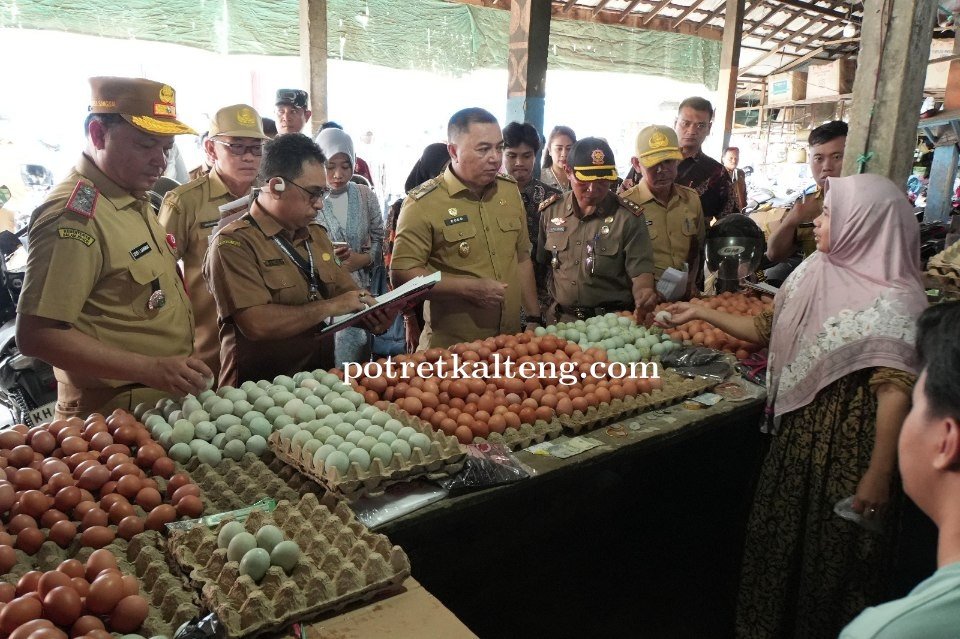 Wabup Dodo Tinjau Pasar Blok R, Pastikan Stabilitas Harga dan Sinkronisasi Data Inflasi