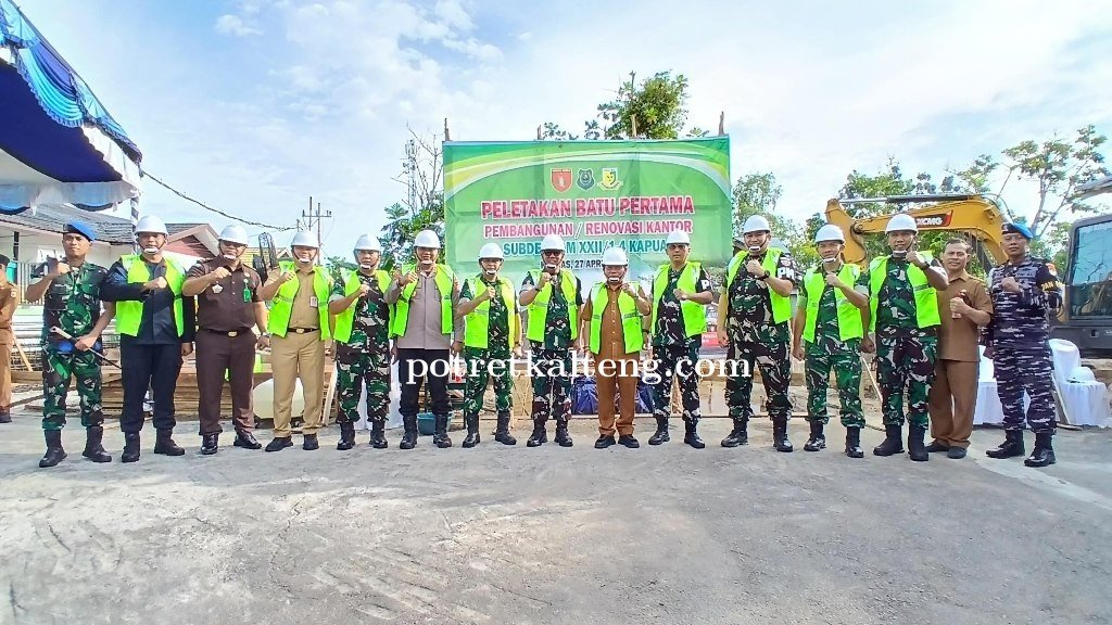 Danpuspomad dan Bupati Kapuas Letakkan Batu Pertama Pembangunan Kantor Subdenpom XXII/1-4