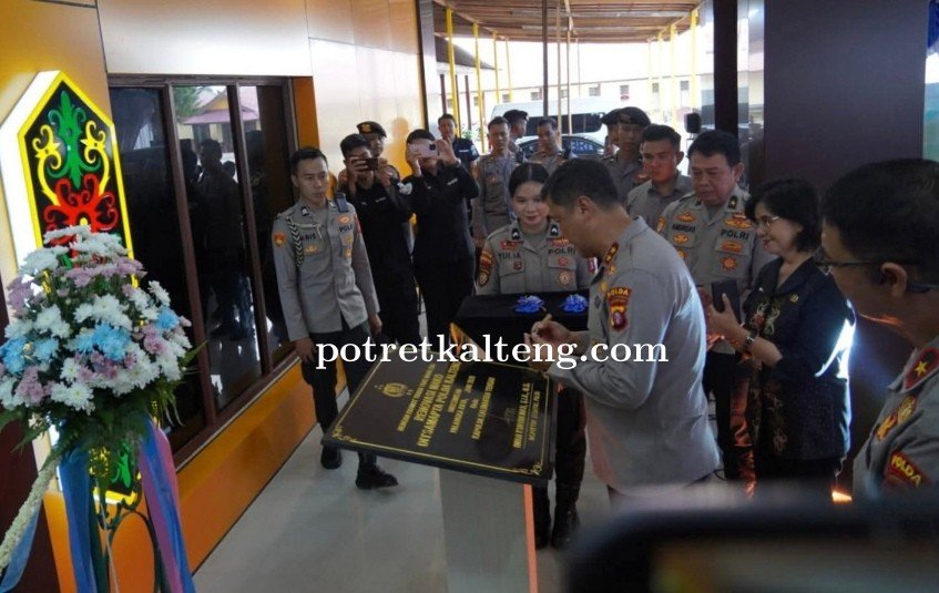 Pj SEKDA KALTENG HADIRI PERESMIAN RENOVASI MAKO DITSAMAPTA POLDA KALTENG