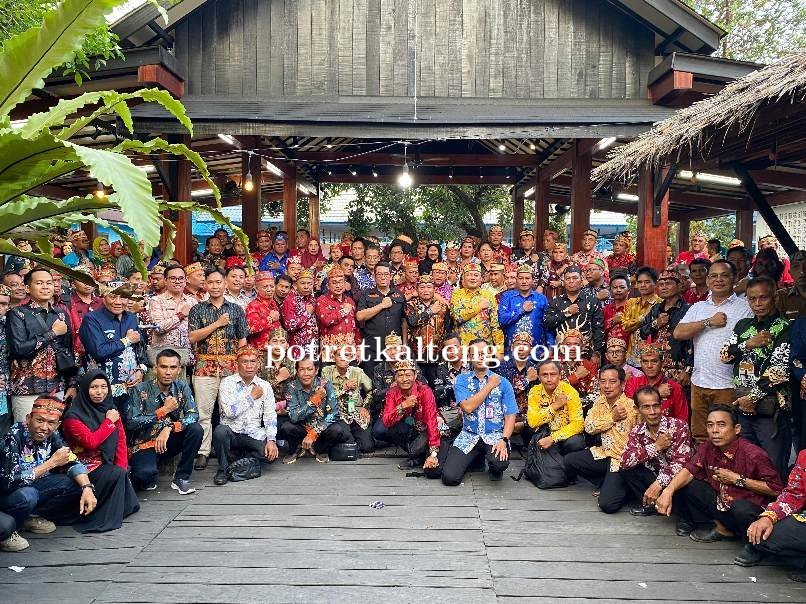 Bupati Kapuas Tekankan Sinergi Desa dan Kelurahan dalam Percepatan Pembangunan Infrastruktur