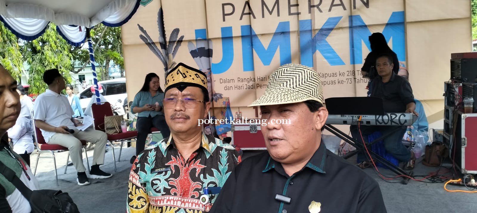 Anggota DPRD Kapuas Sambut Baik dan Apresiasi Pemeran UMKM Pemkab Kapuas