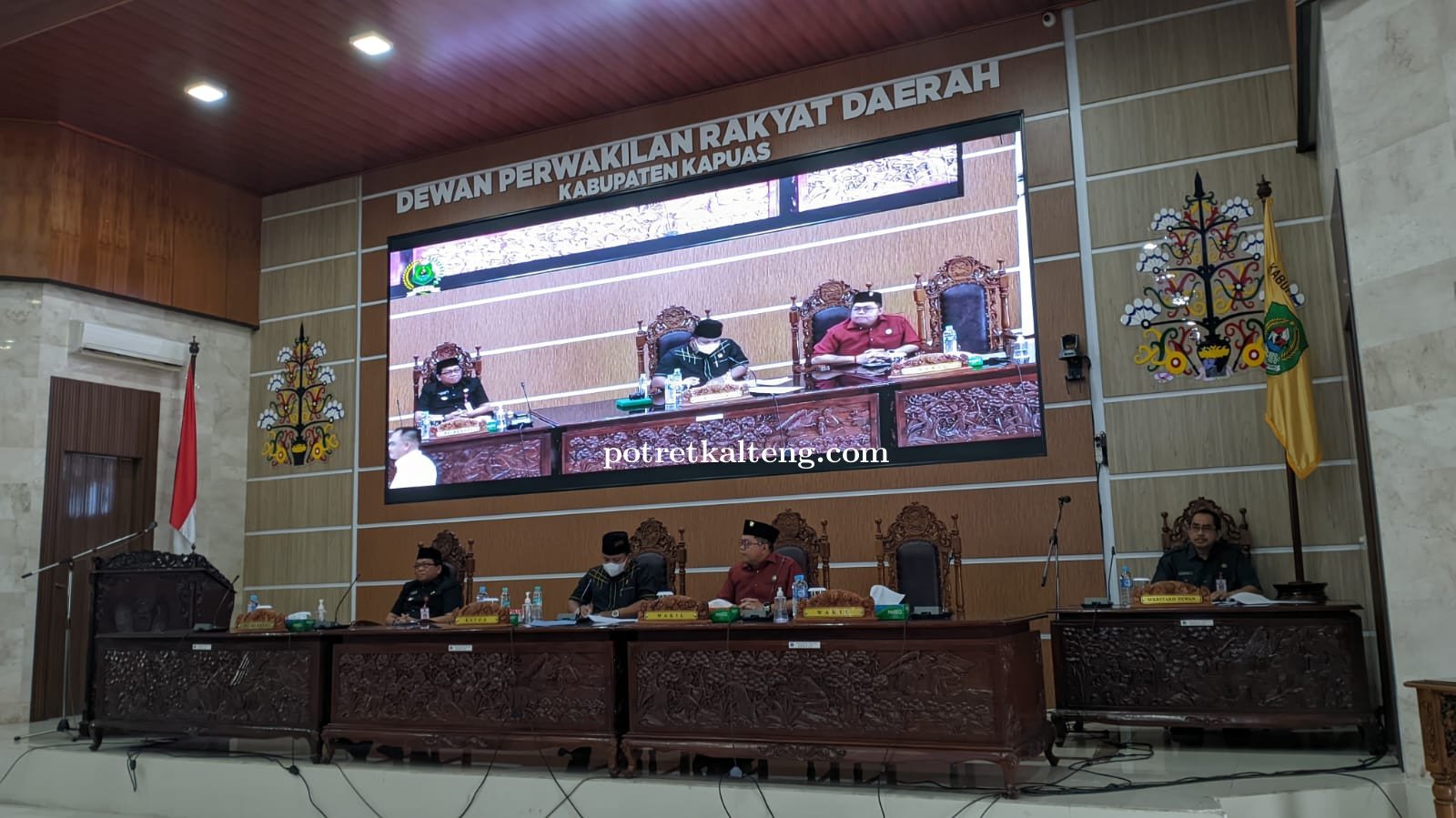 Fraksi DPRD Kapuas Sampaikan Pandangan Raperda APBD 2023