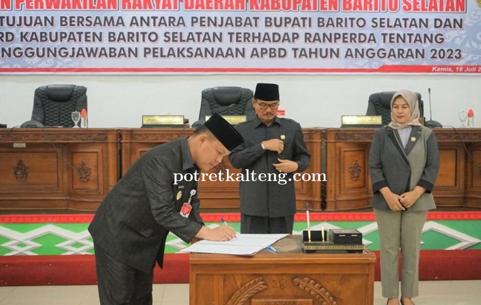 Pj Bupati Barsel Hadiri Rapur ke-9 Masa Persidangan II DPRD Kabupaten Barsel Tahun 2024
